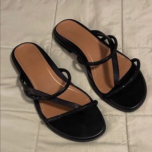 Vionic Black Strappy Sandals
